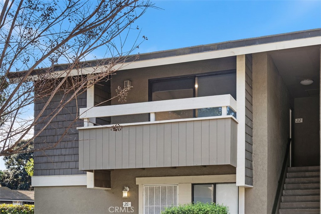 212 Springview Irvine, CA 92620 - Photo 3 of 22