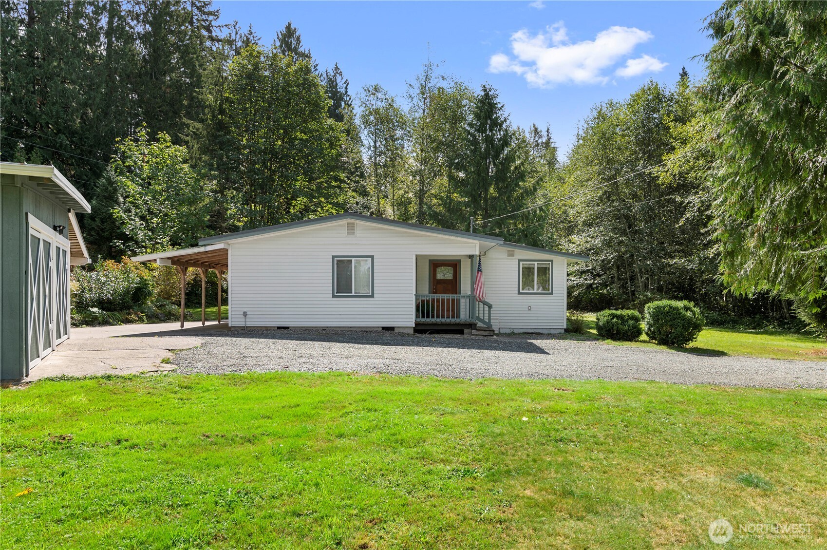 2727 Middle Shore Road Snohomish, WA 98290 - Photo 1 of 40