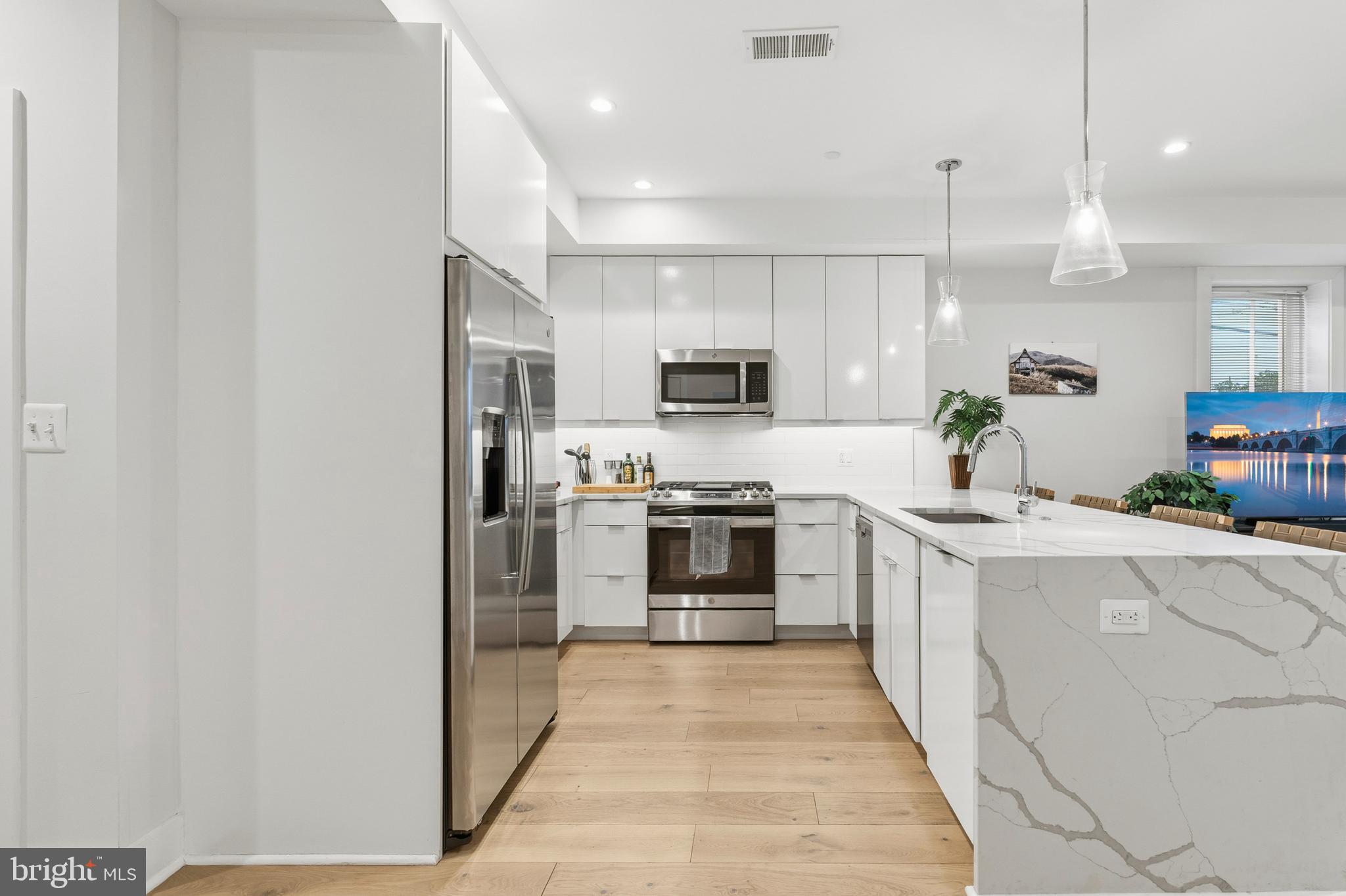 1722 West Virginia Avenue Northeast, Unit 2 Washington, DC 20002 - Photo 11 of 28