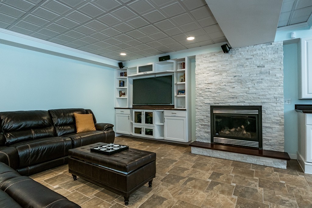 5 Lawn Avenue Lexington, MA 02421 - Photo 20 of 29 Gallery Image 20