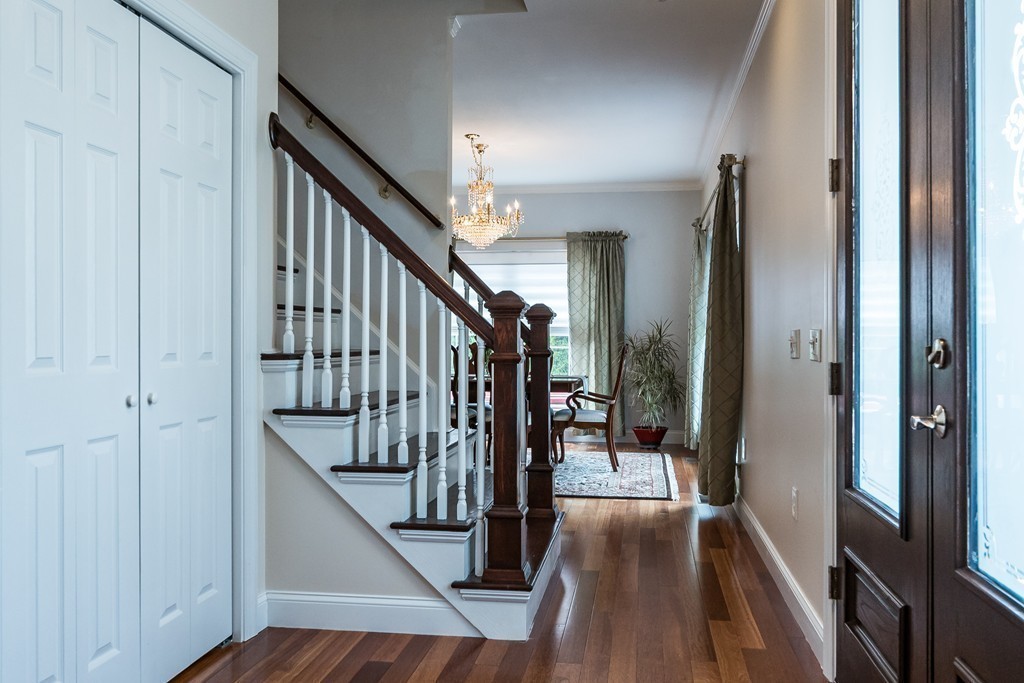 5 Lawn Avenue Lexington, MA 02421 - Photo 9 of 29 Gallery Image 9