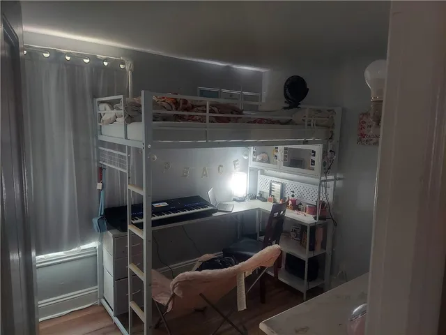 $599,900 | 936 Smithfield Avenue, Lincoln, RI 02865