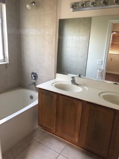 3029 Laurel Ridge Circle Riviera Beach, FL 33404 - Photo 13 of 20 IMG_1324