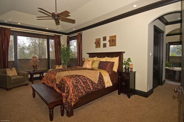 10329 White Star Road Redding, CA 96001 - Photo 12 of 14 Master Suite