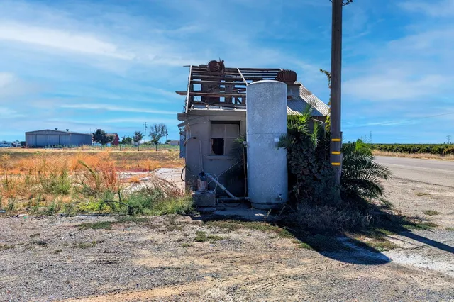 $1,400,000 | 15918 North Jack Tone Road, Lodi, CA 95240
