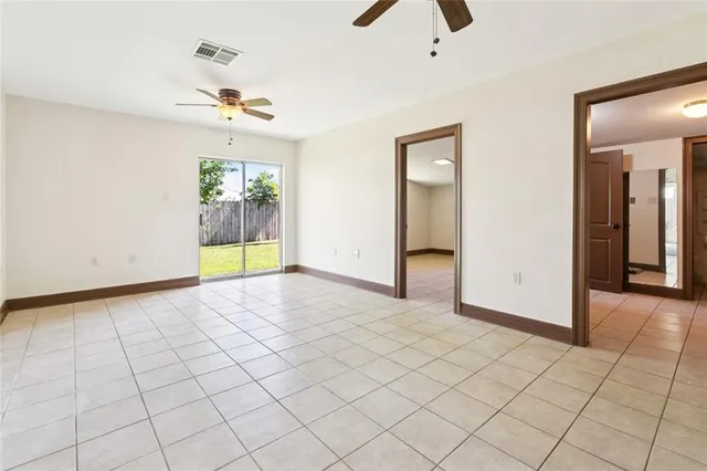 $260,000 | 2437 Charles Drive, Chalmette, LA 70043