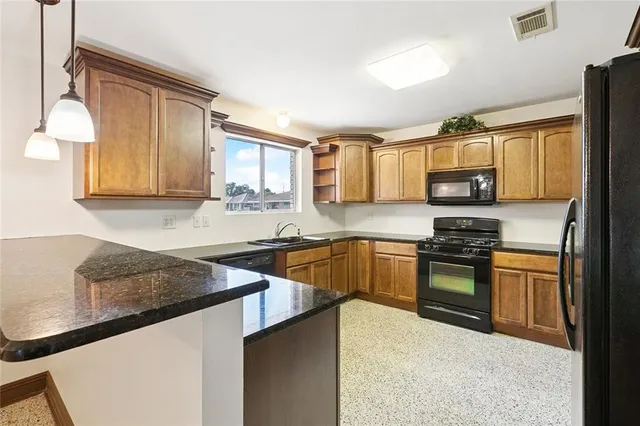 $260,000 | 2437 Charles Drive, Chalmette, LA 70043