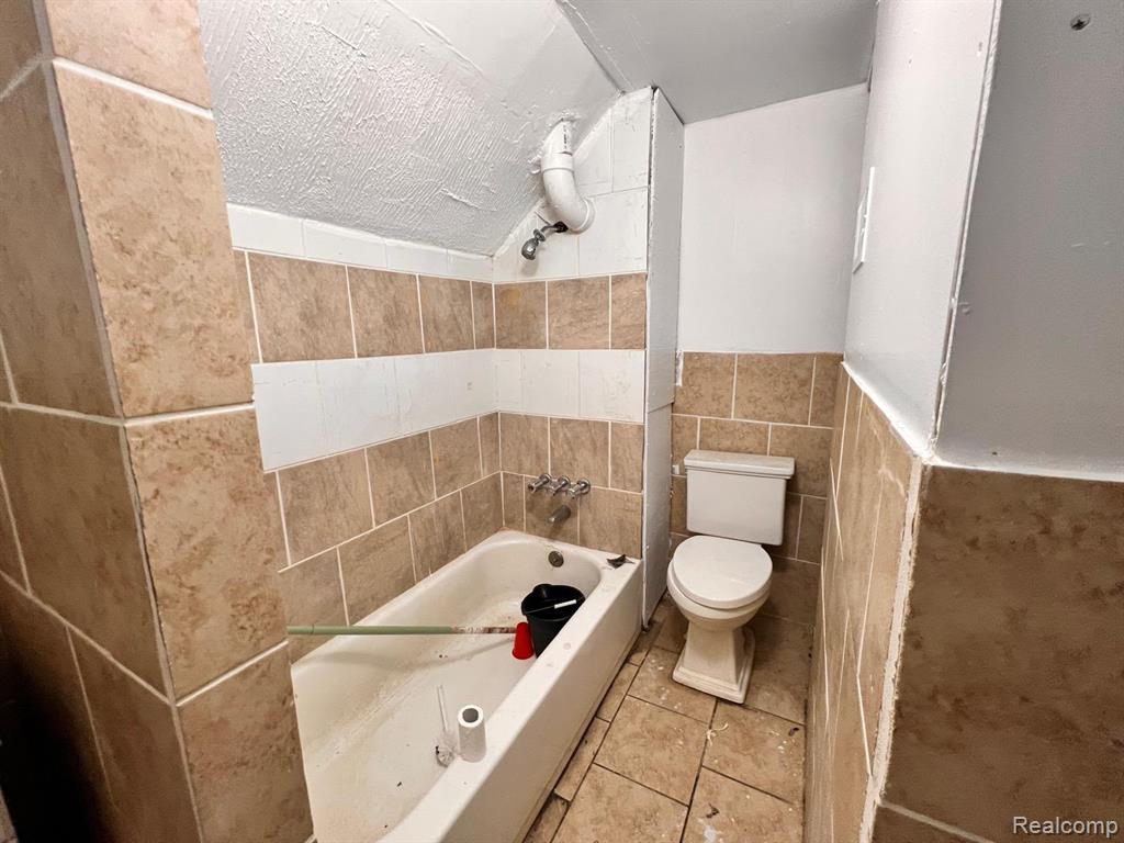 13768 Gable Street Hamtramck, MI 48212 - Photo 4 of 12