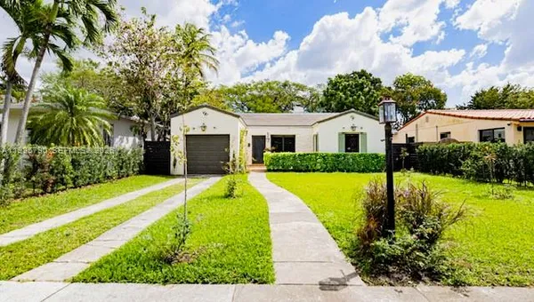 $3,800 | 375 De Soto Drive, Miami Springs, FL 33166
