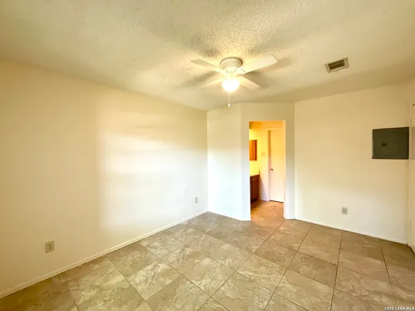 $1,199 | 14343 14343 Judson Road, Unit 407, San Antonio, TX 78233