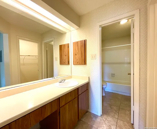$1,199 | 14343 14343 Judson Road, Unit 407, San Antonio, TX 78233