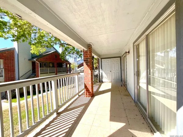 $1,199 | 14343 14343 Judson Road, Unit 407, San Antonio, TX 78233