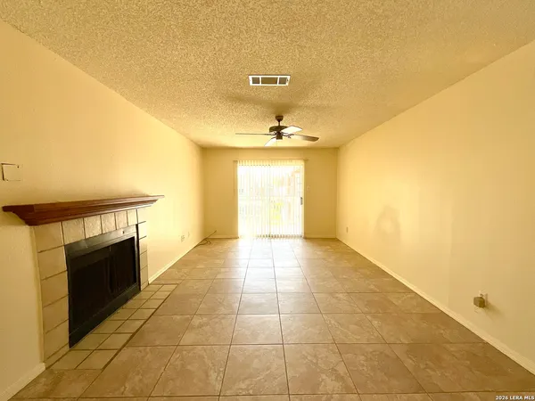 $1,199 | 14343 14343 Judson Road, Unit 407, San Antonio, TX 78233