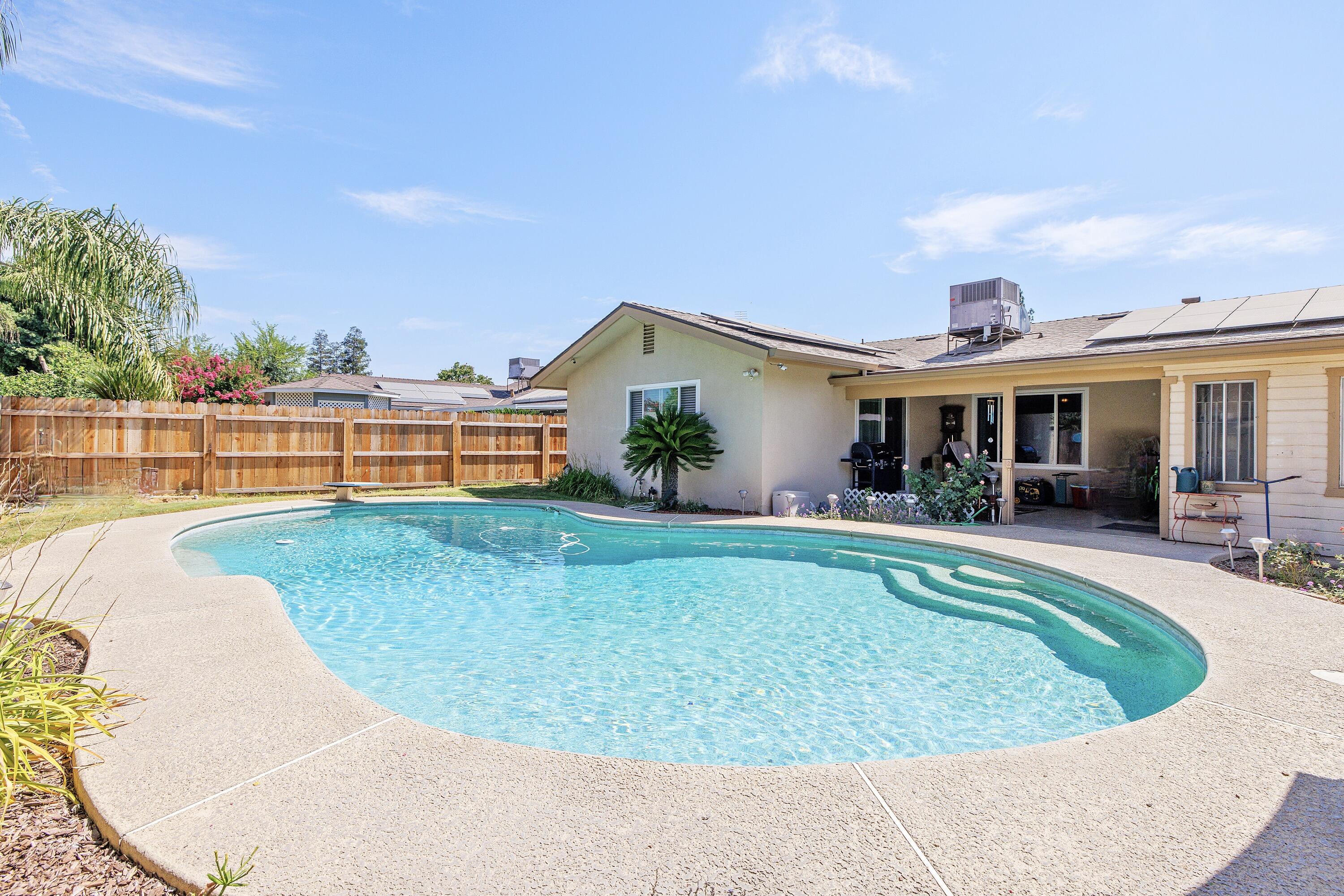 1191 North Hope Avenue Reedley, CA 93654 - Photo 35 of 42 713A0464