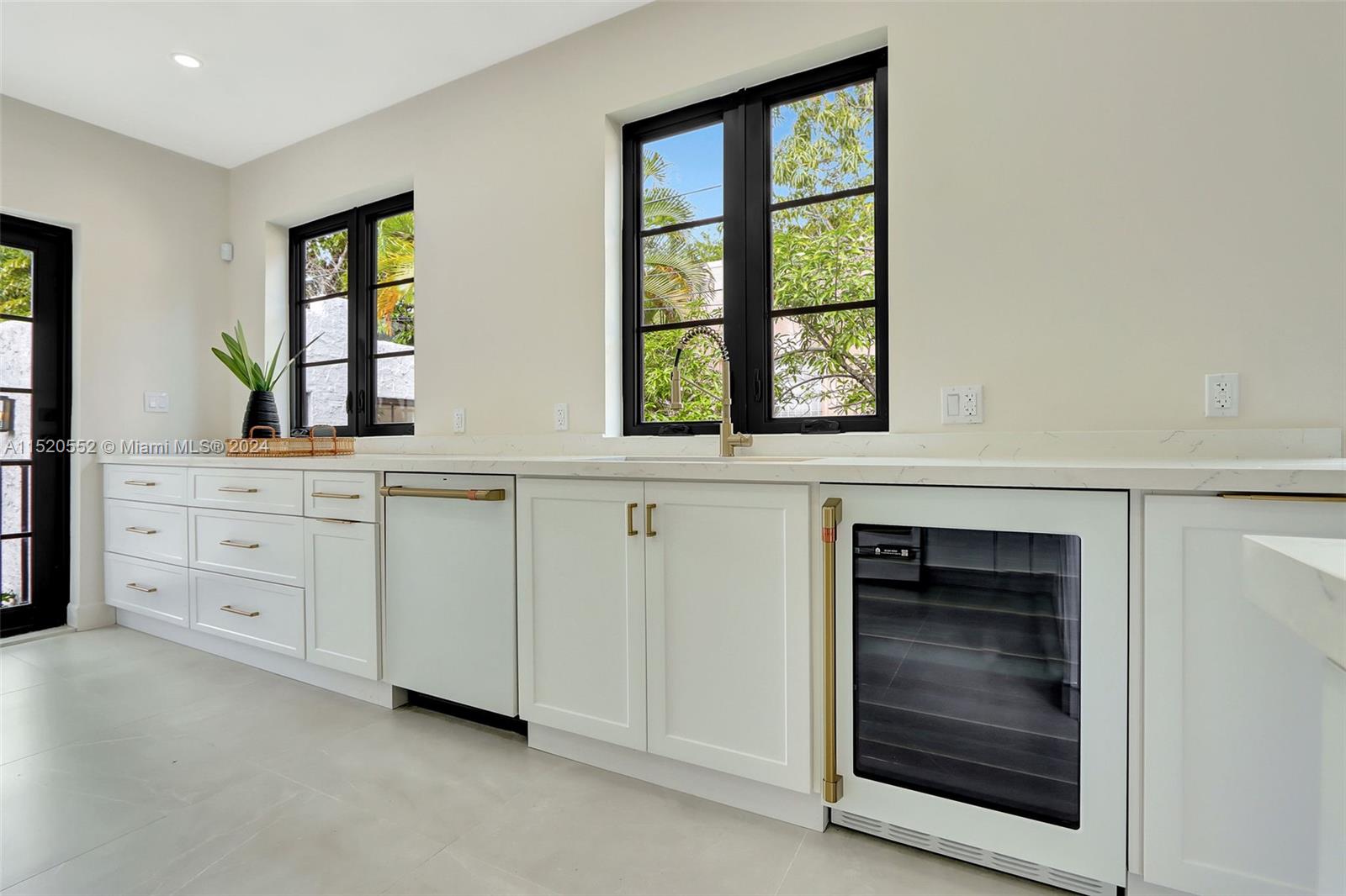 Granada Coral Gables, FL 33134 - Photo 19 of 36