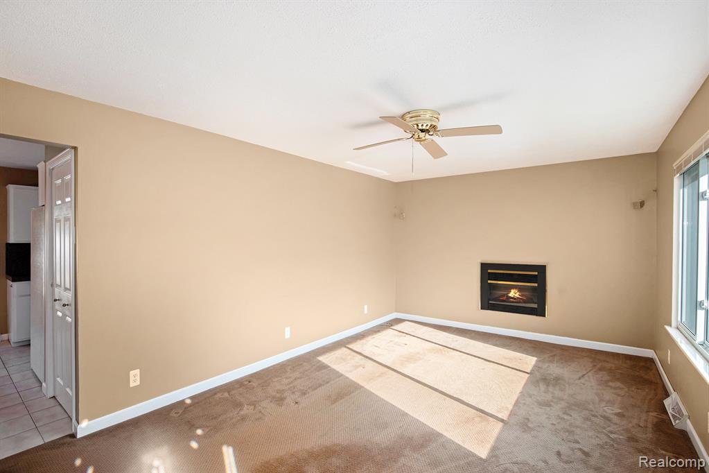 1714 Indian Road Lapeer, MI 48446 - Photo 4 of 35 Gallery Image 4