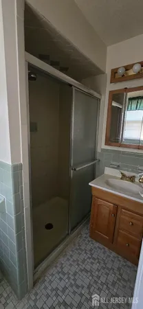 $449,900 | 78 Highview Drive, Woodbridge, NJ 07095