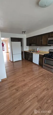 $449,900 | 78 Highview Drive, Woodbridge, NJ 07095