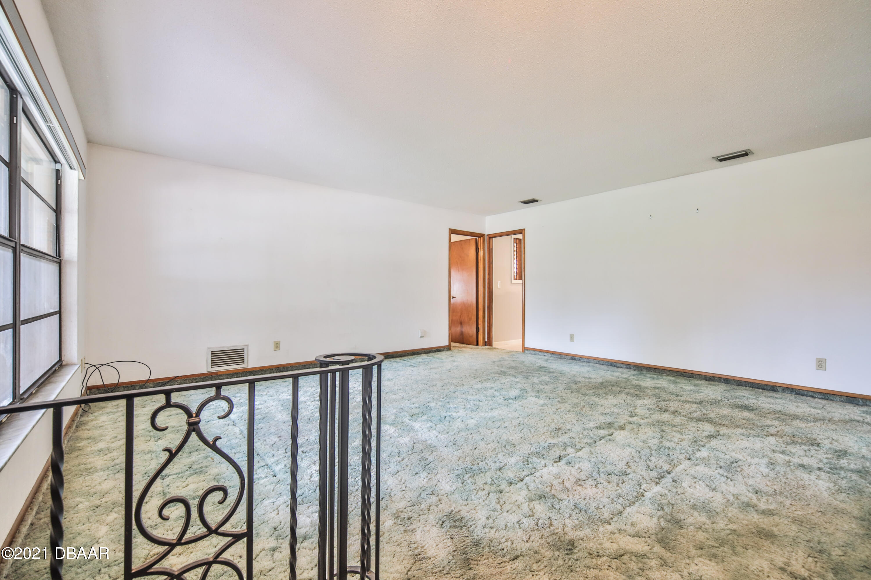 1416EdgewaterRdPrintReady-9