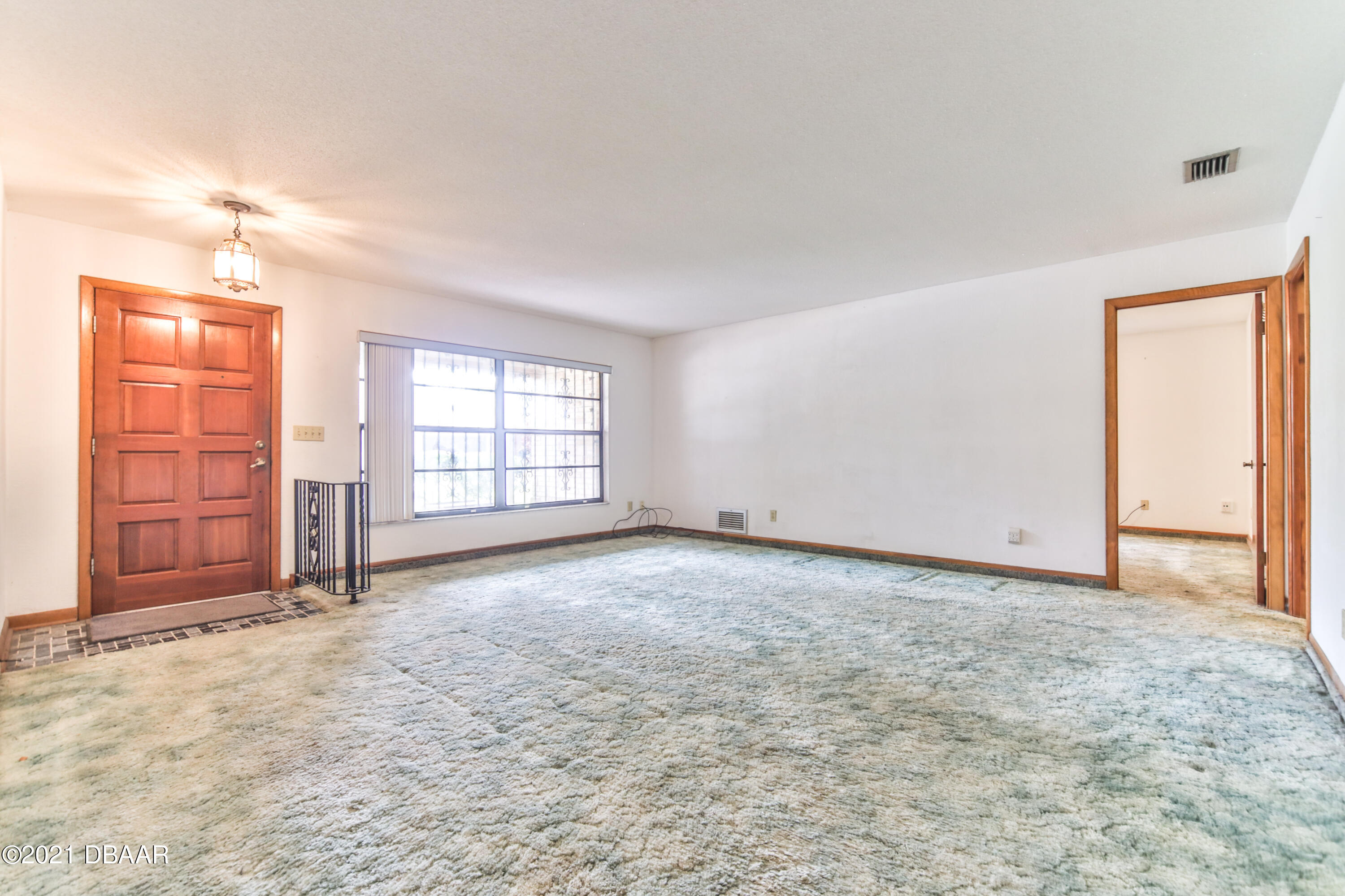 1416EdgewaterRdPrintReady-10