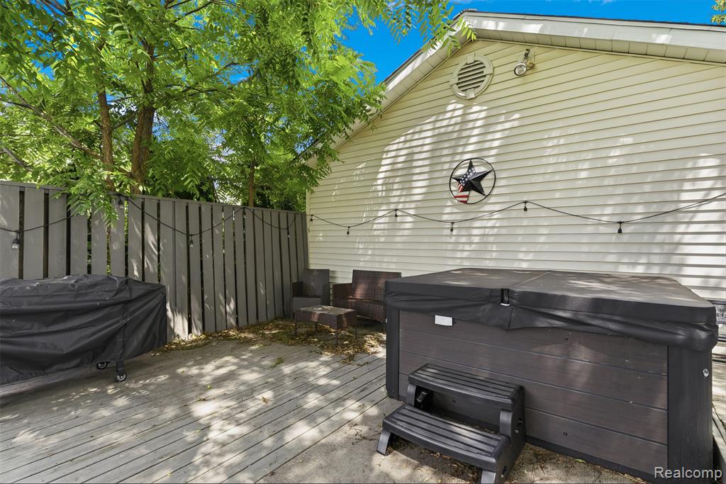 8403 Miller Road Swartz Creek, MI 48473 - Photo 35 of 37