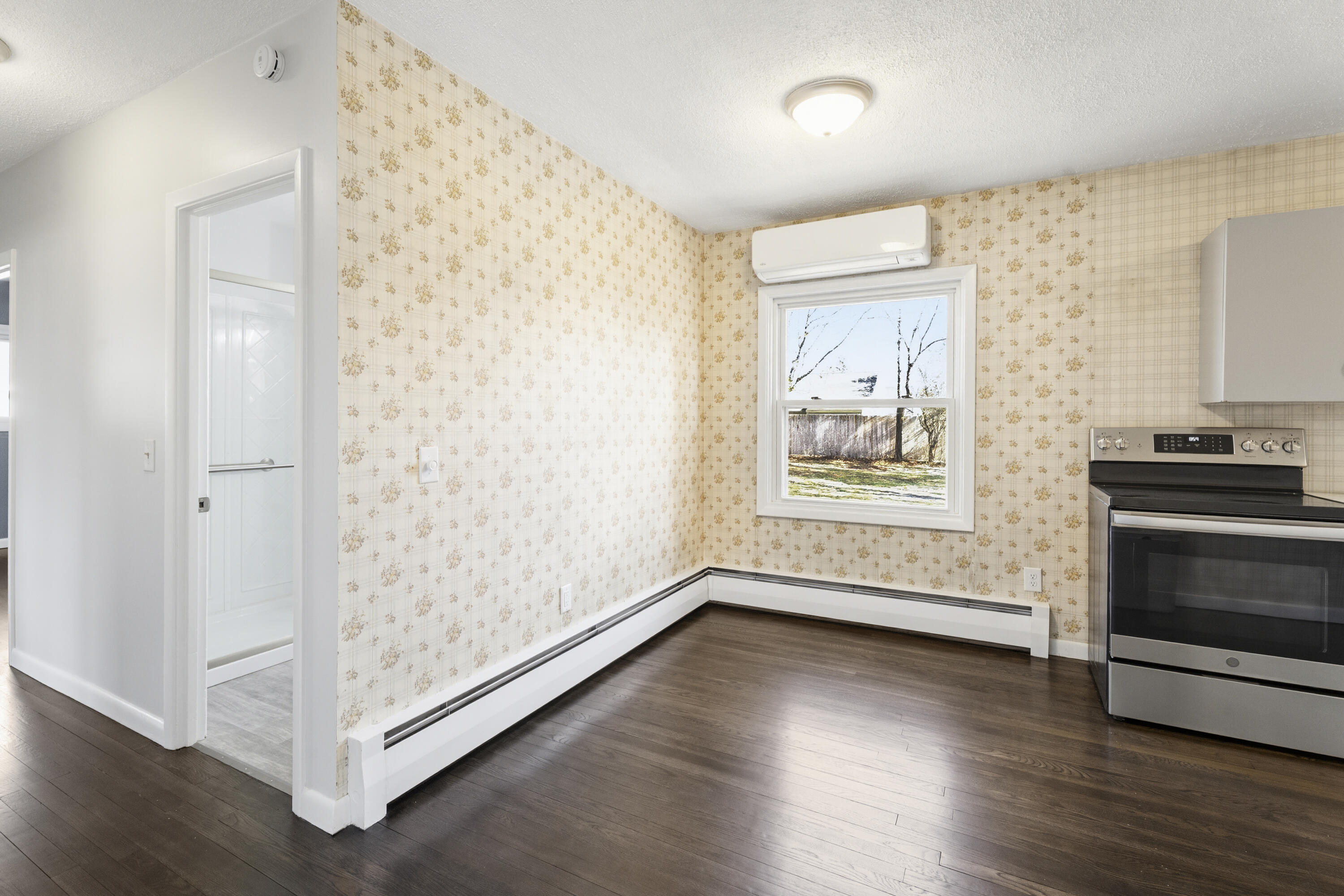 12 Sunset Drive Orono, ME 04473 - Photo 11 of 53 DSC05770