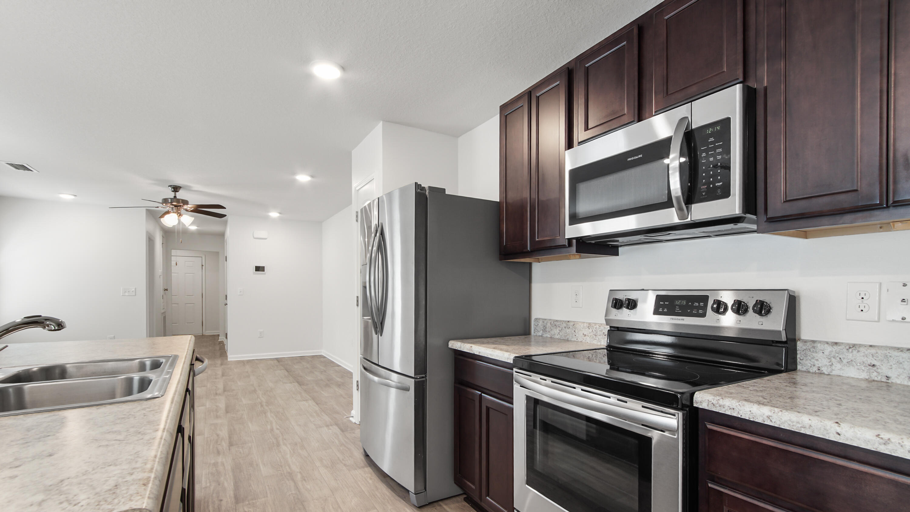 531 Earl Godwin Road Freeport, FL 32439 - Photo 15 of 61 DSC04070