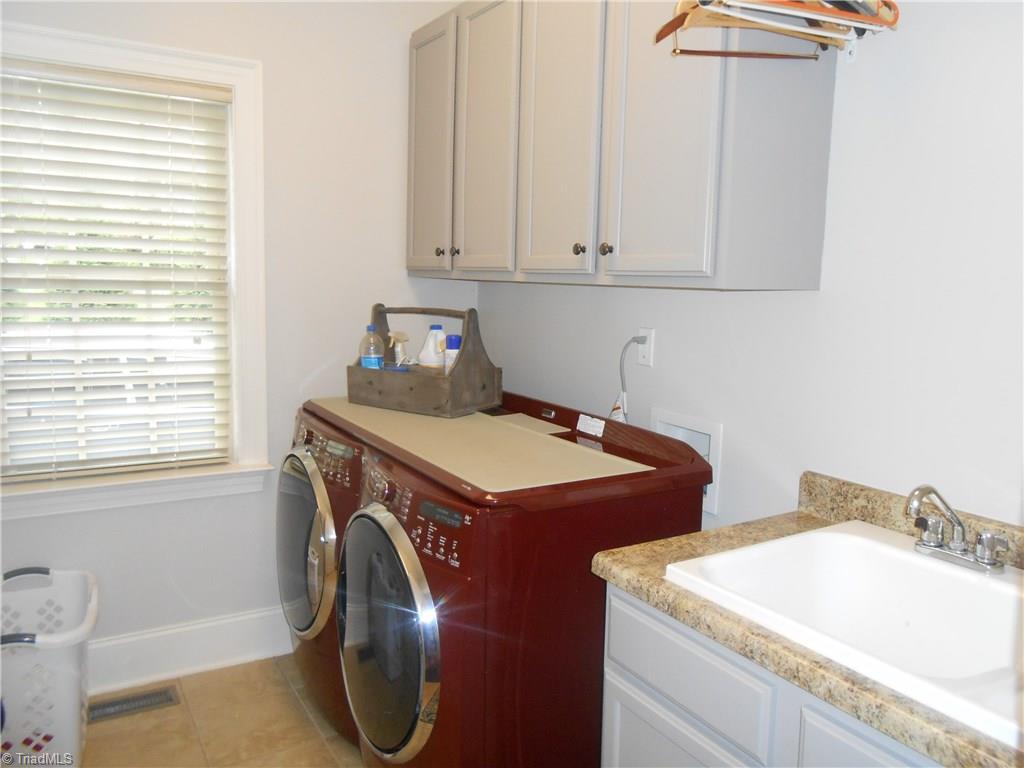 5006 Robdot Drive Oak Ridge, NC 27310 - Photo 24 of 30
