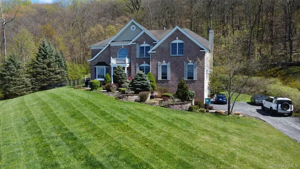 $1,150,000 | 194 Devon Farms Road, Stormville, NY 12582