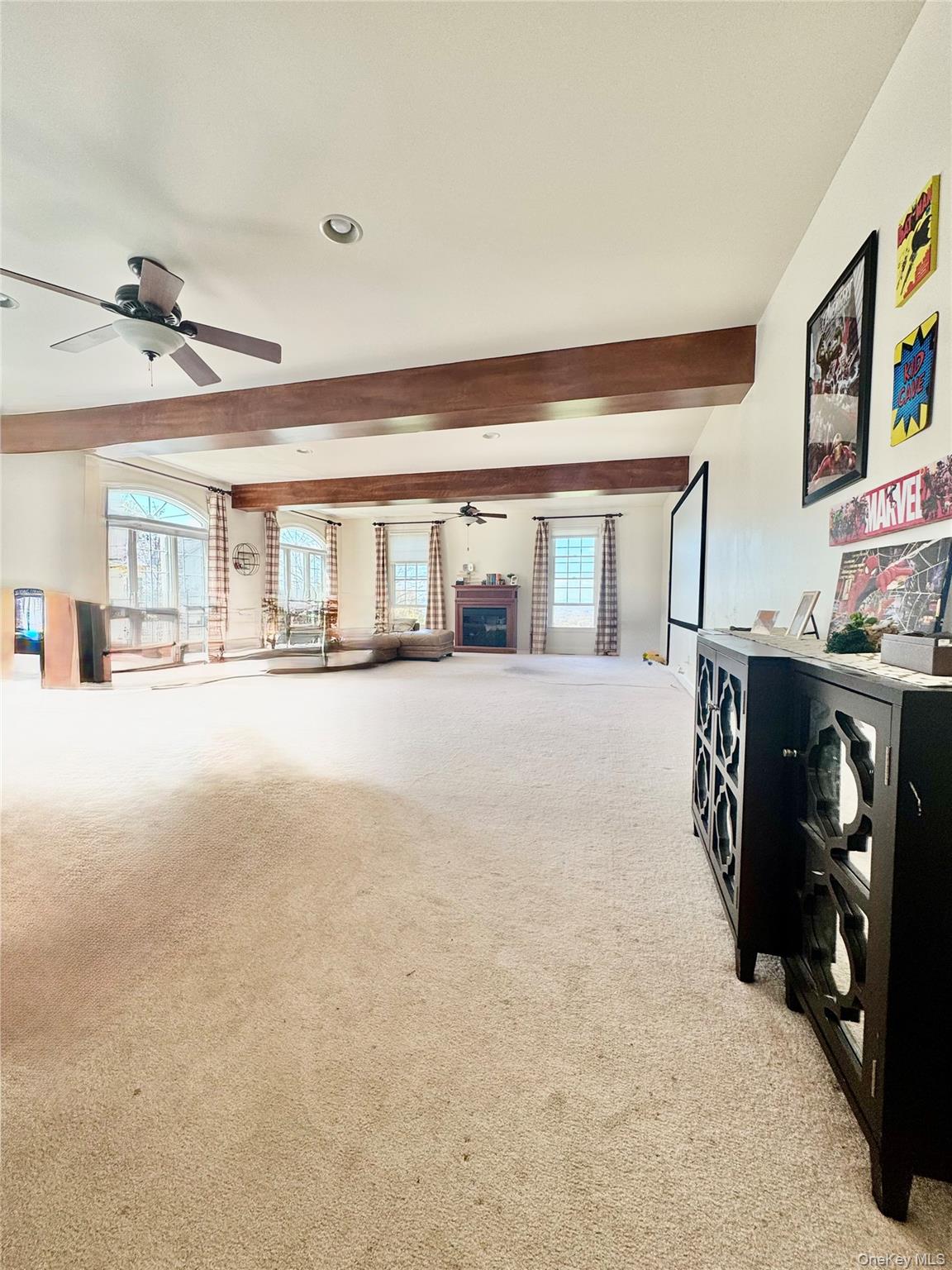 194 Devon Farms Road Stormville, NY 12582 - Photo 16 of 37 a view of a livingroom with a furniture