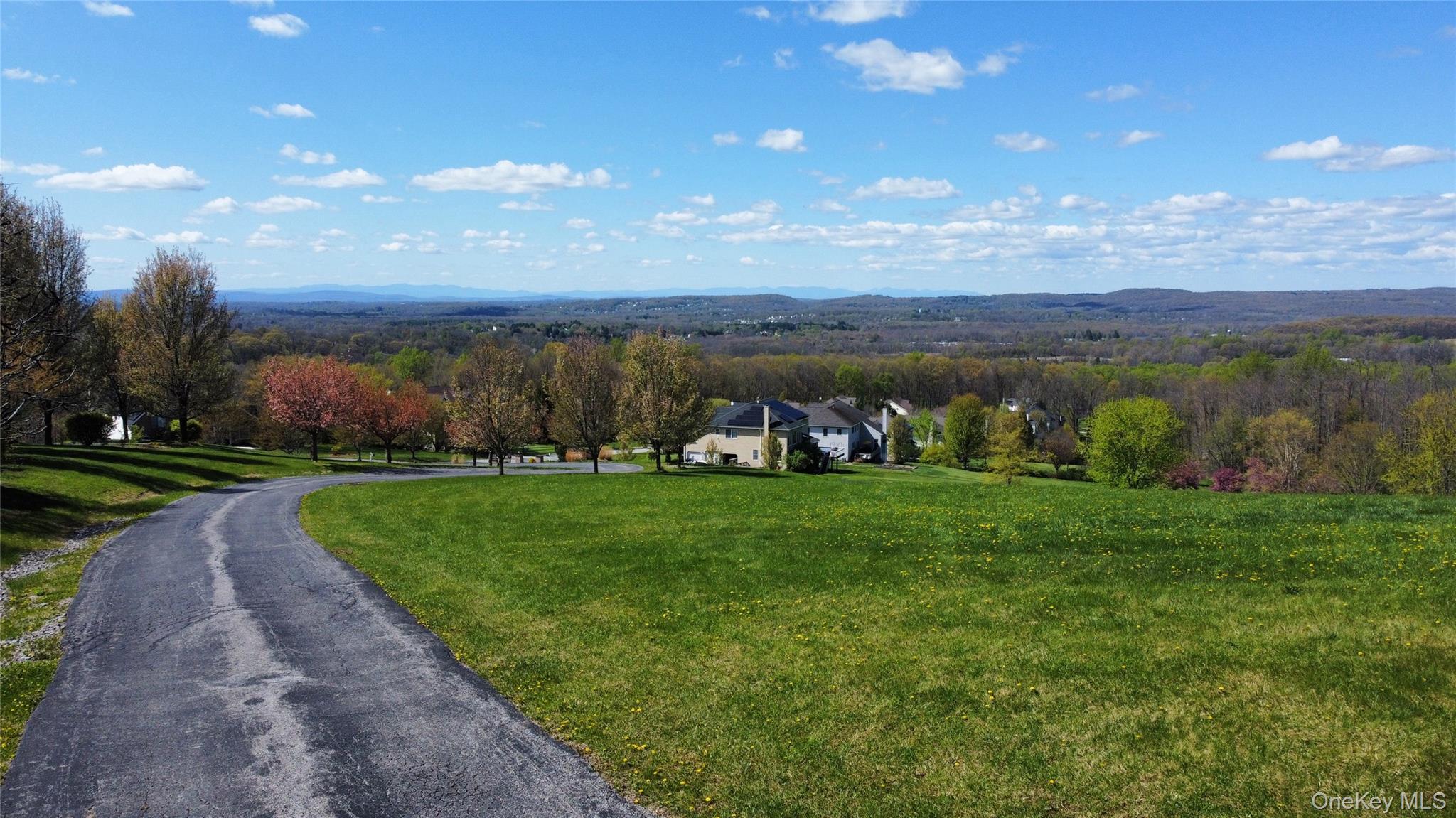 194 Devon Farms Road Stormville, NY 12582 - Photo 5 of 23