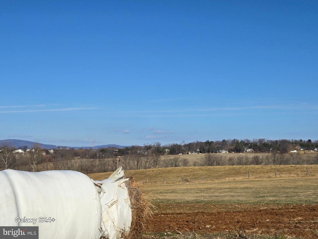4144 Lander Road Jefferson, MD 21755 - Photo 6 of 13