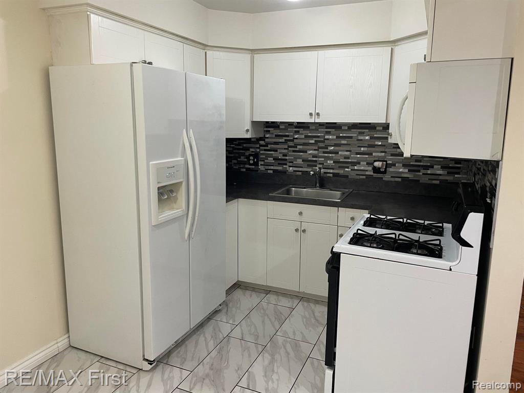8401 18 18 Mile Road, Unit 99 Sterling Heights, MI 48313 - Photo 24 of 36