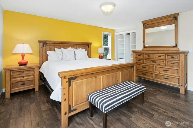 $1,550,000 | 18945 Northeast 20th Court, Redmond, WA 98052