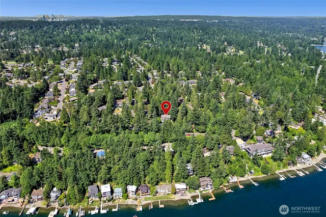 $1,550,000 | 18945 Northeast 20th Court, Redmond, WA 98052