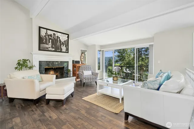 $1,550,000 | 18945 Northeast 20th Court, Redmond, WA 98052