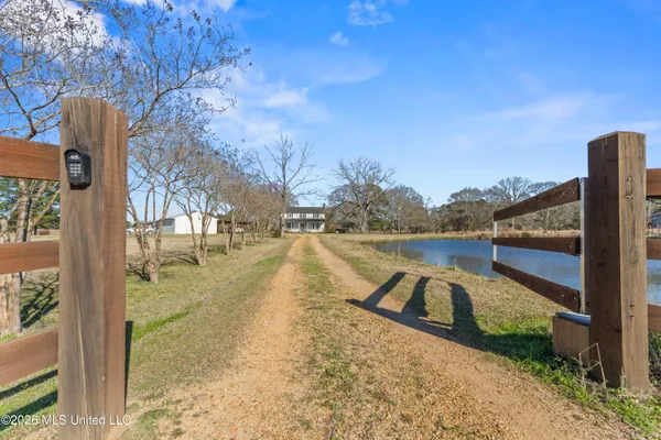 $250,000 | 3660 Berwick Cassels Road, Gloster, MS 39638