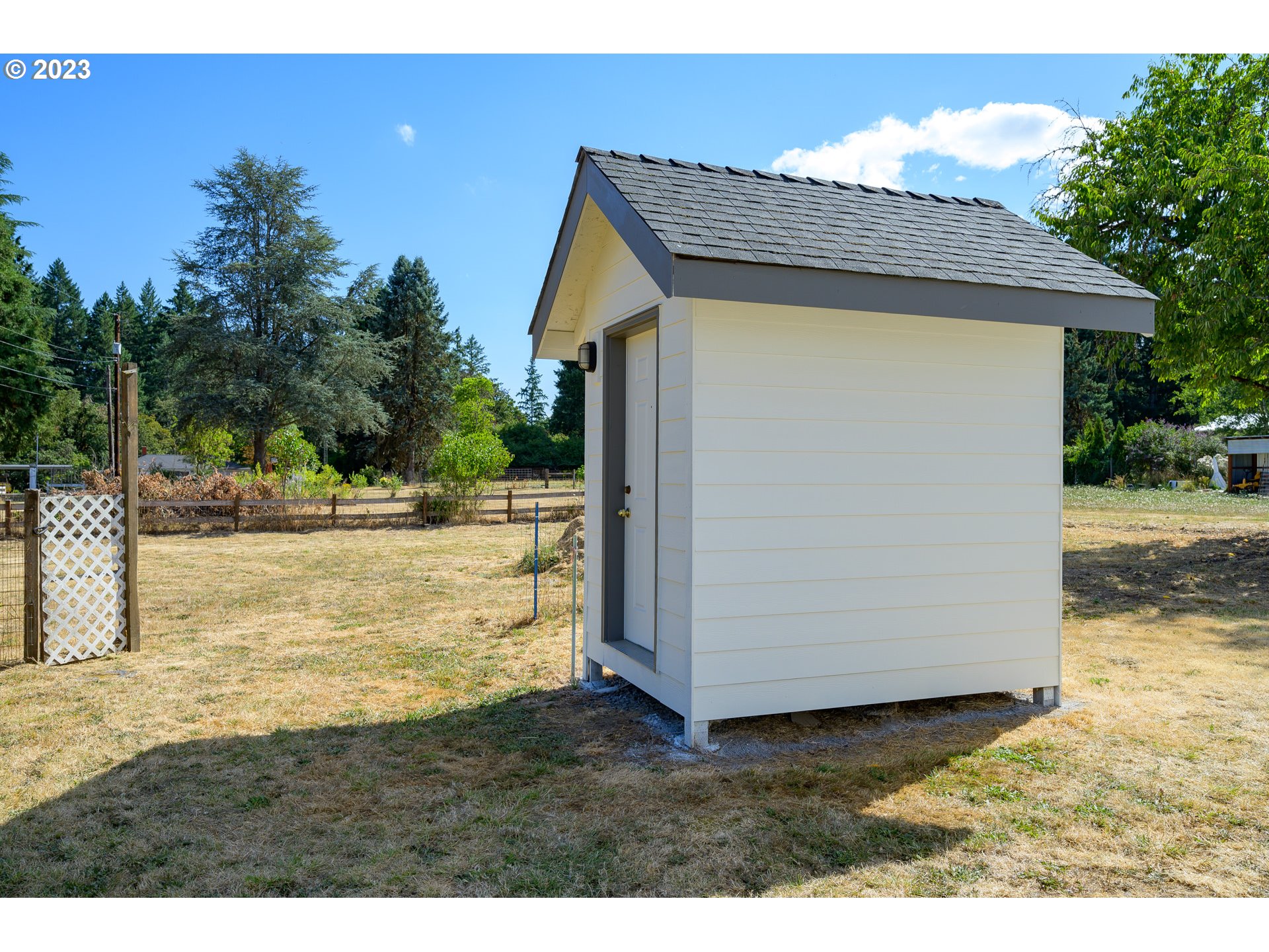 23554 Northeast Sunnycrest Road Newberg, OR 97132 - Photo 31 of 48 Gallery Image 31