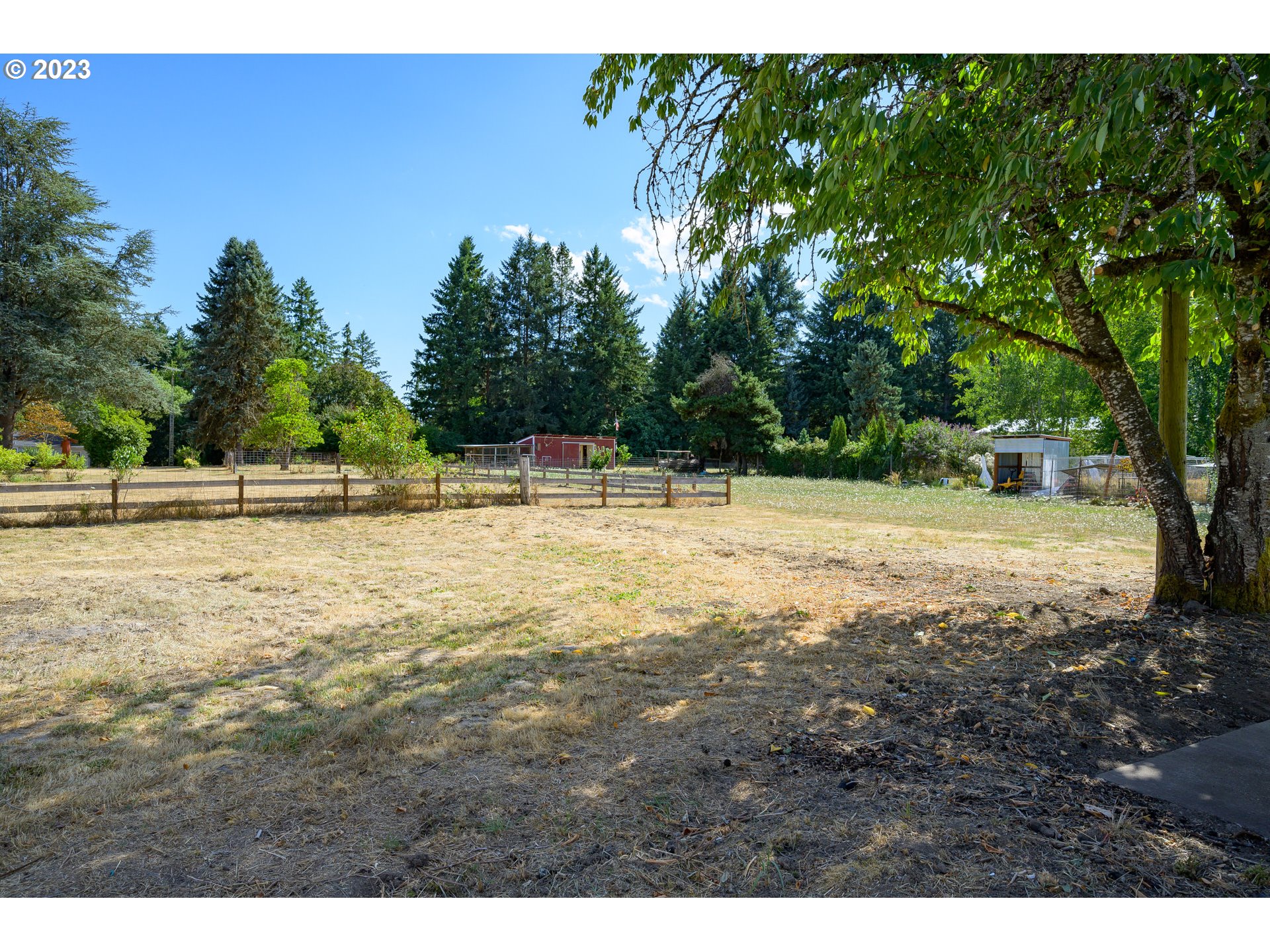 23554 Northeast Sunnycrest Road Newberg, OR 97132 - Photo 34 of 48 Gallery Image 34