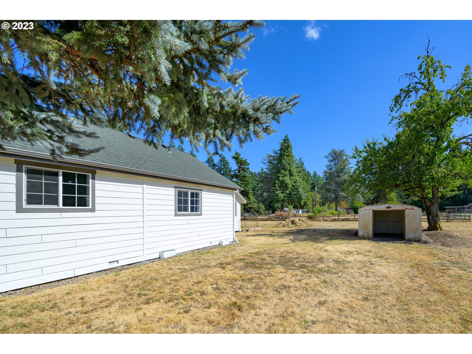 23554 Northeast Sunnycrest Road Newberg, OR 97132 - Photo 35 of 48 Gallery Image 35