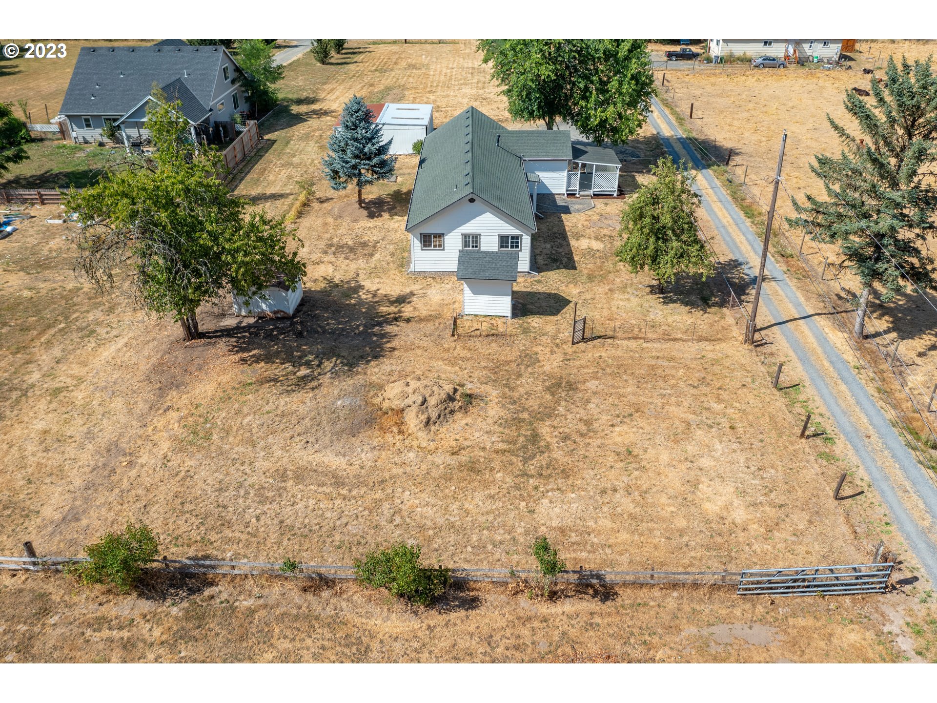 23554 Northeast Sunnycrest Road Newberg, OR 97132 - Photo 39 of 48 Gallery Image 39