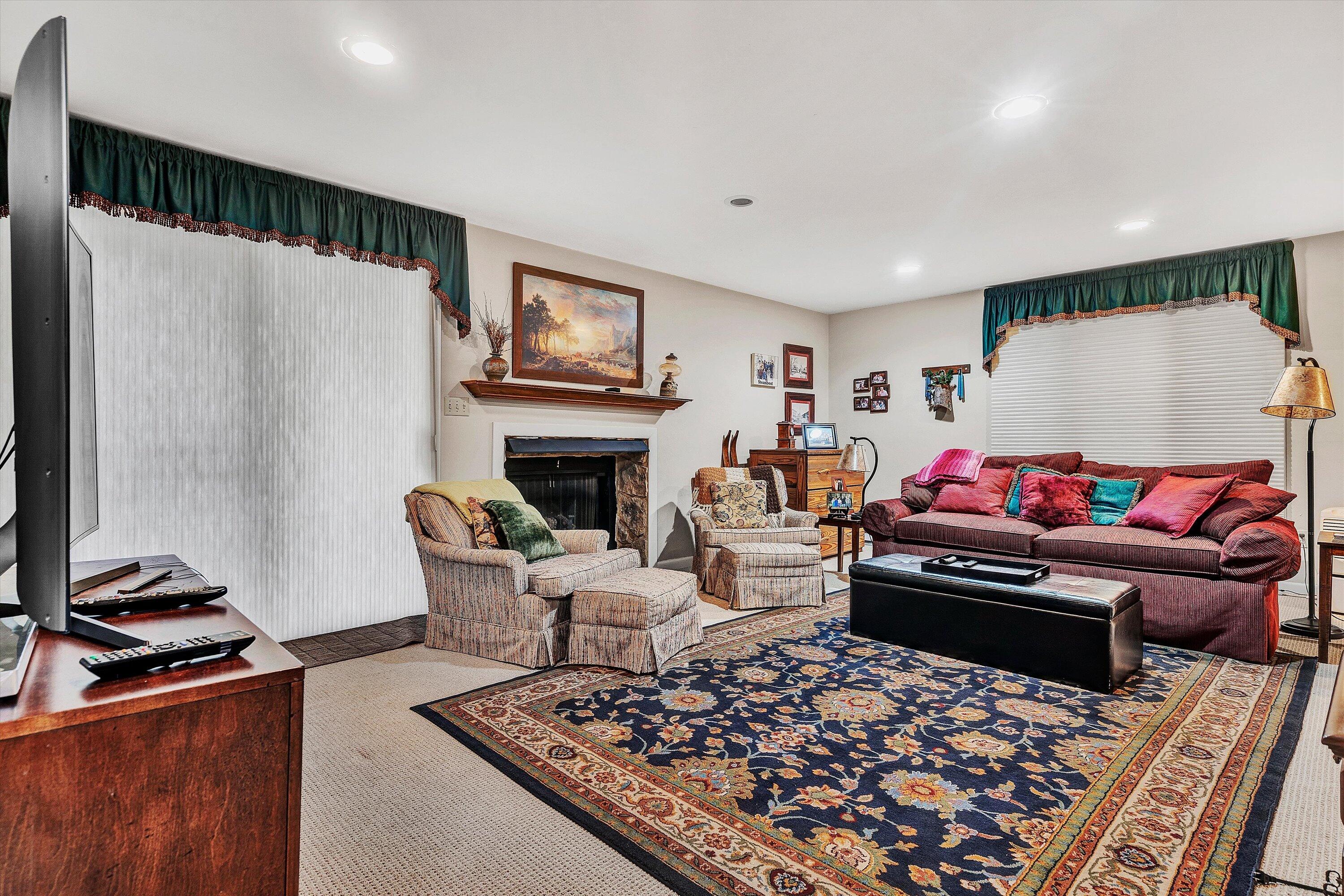6960 Sugar Rum Ridge Road Roanoke, VA 24018 - Photo 25 of 41 25-DSC08396