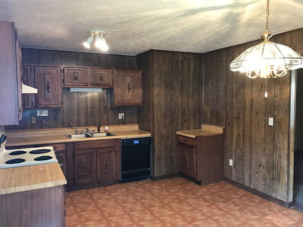 585 Poplar Grove Road Kingsport, TN 37664 - Photo 4 of 15 Photo 4