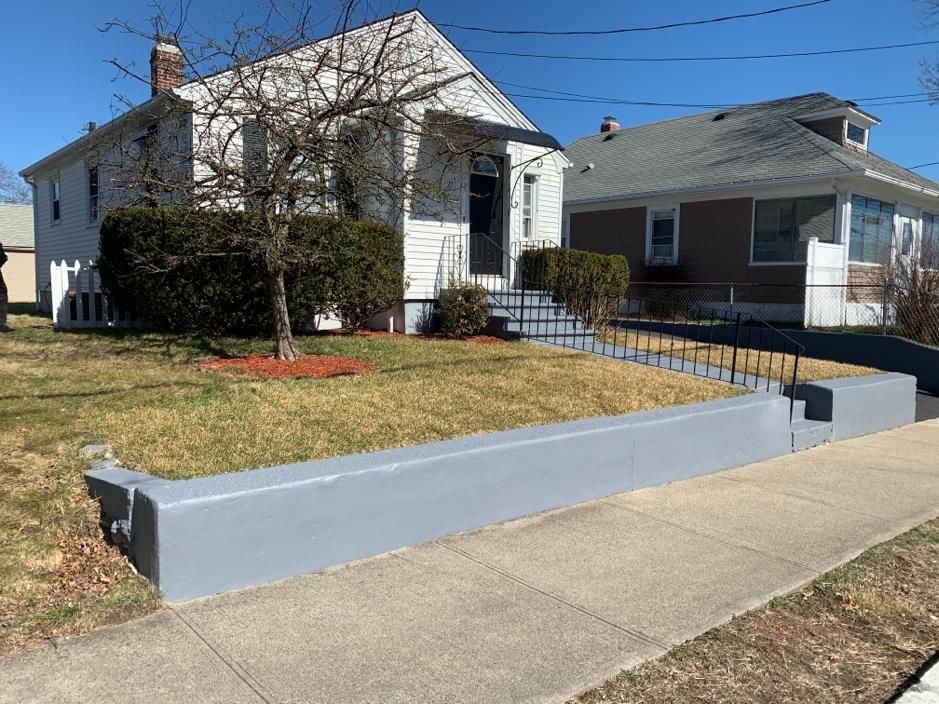 27 Metropolitan Road Providence, RI 02908 - Photo 2 of 27 Gallery Image 2