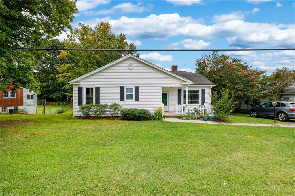 3806 Robinhood Road Winston-Salem, NC 27106 - Photo 2 of 33 Gallery Image 2