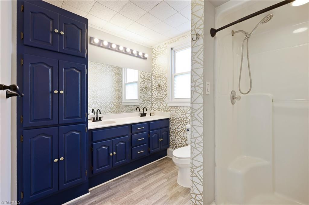 3806 Robinhood Road Winston-Salem, NC 27106 - Photo 22 of 33 Gallery Image 22