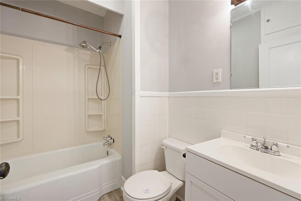 3806 Robinhood Road Winston-Salem, NC 27106 - Photo 25 of 33 Gallery Image 25
