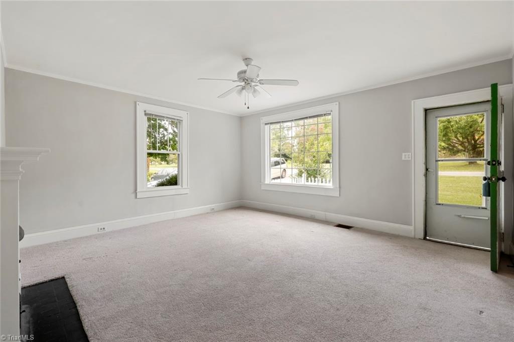 3806 Robinhood Road Winston-Salem, NC 27106 - Photo 8 of 33 Gallery Image 8