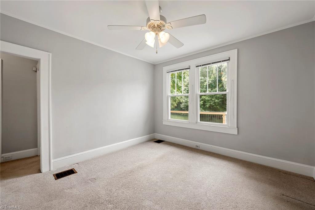 3806 Robinhood Road Winston-Salem, NC 27106 - Photo 10 of 33 Gallery Image 10