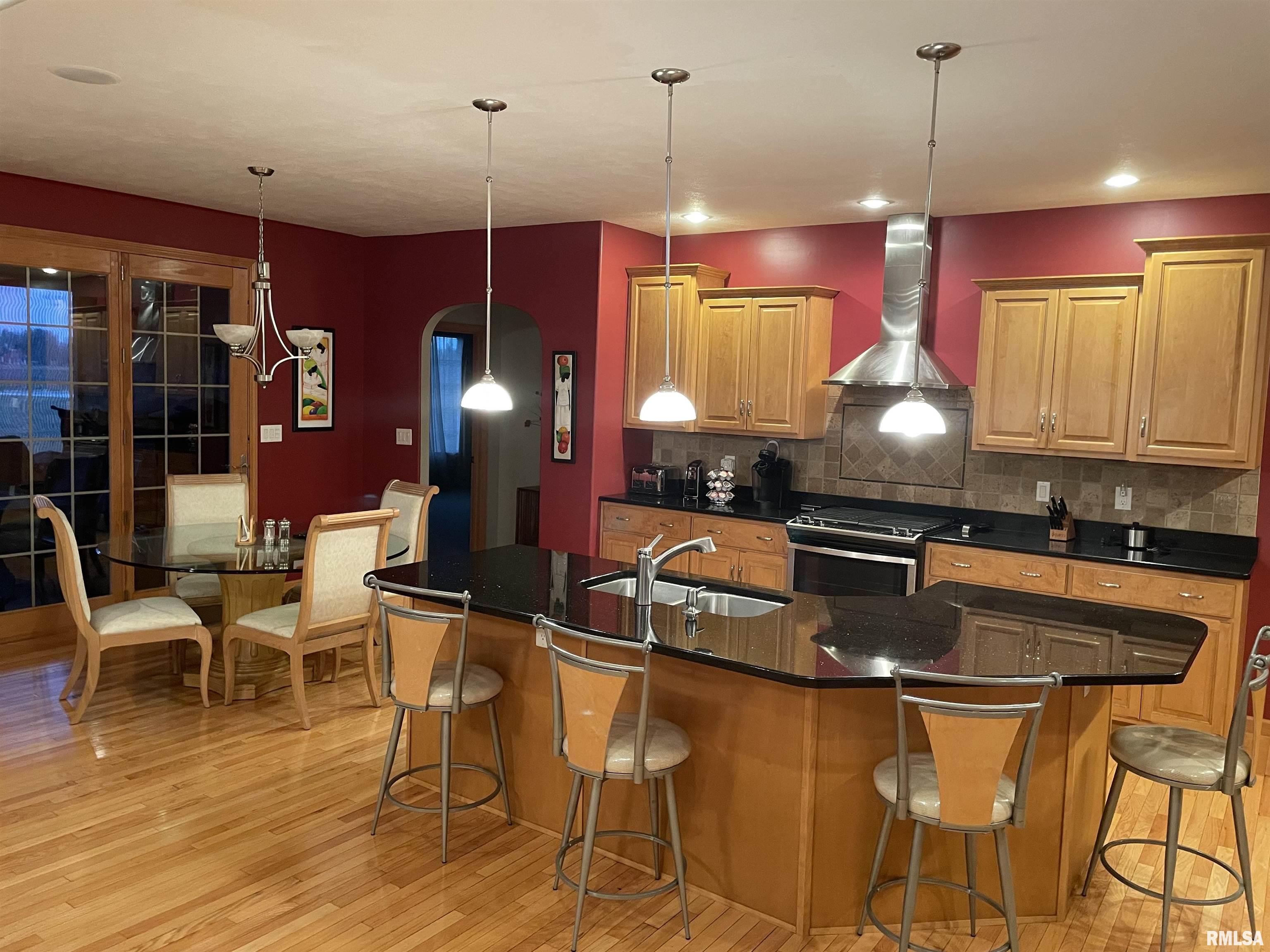 6105 Spindell Drive Springfield, IL 62711 - Photo 5 of 34 Gallery Image 5